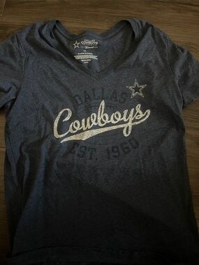 NFL Dallas Cowboys Navy and Silver V-Neck Tee